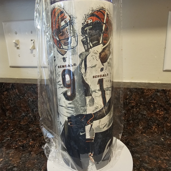 NEW! Burrow And Chase Bengals Themed Tumbler - Picture 1 of 3
